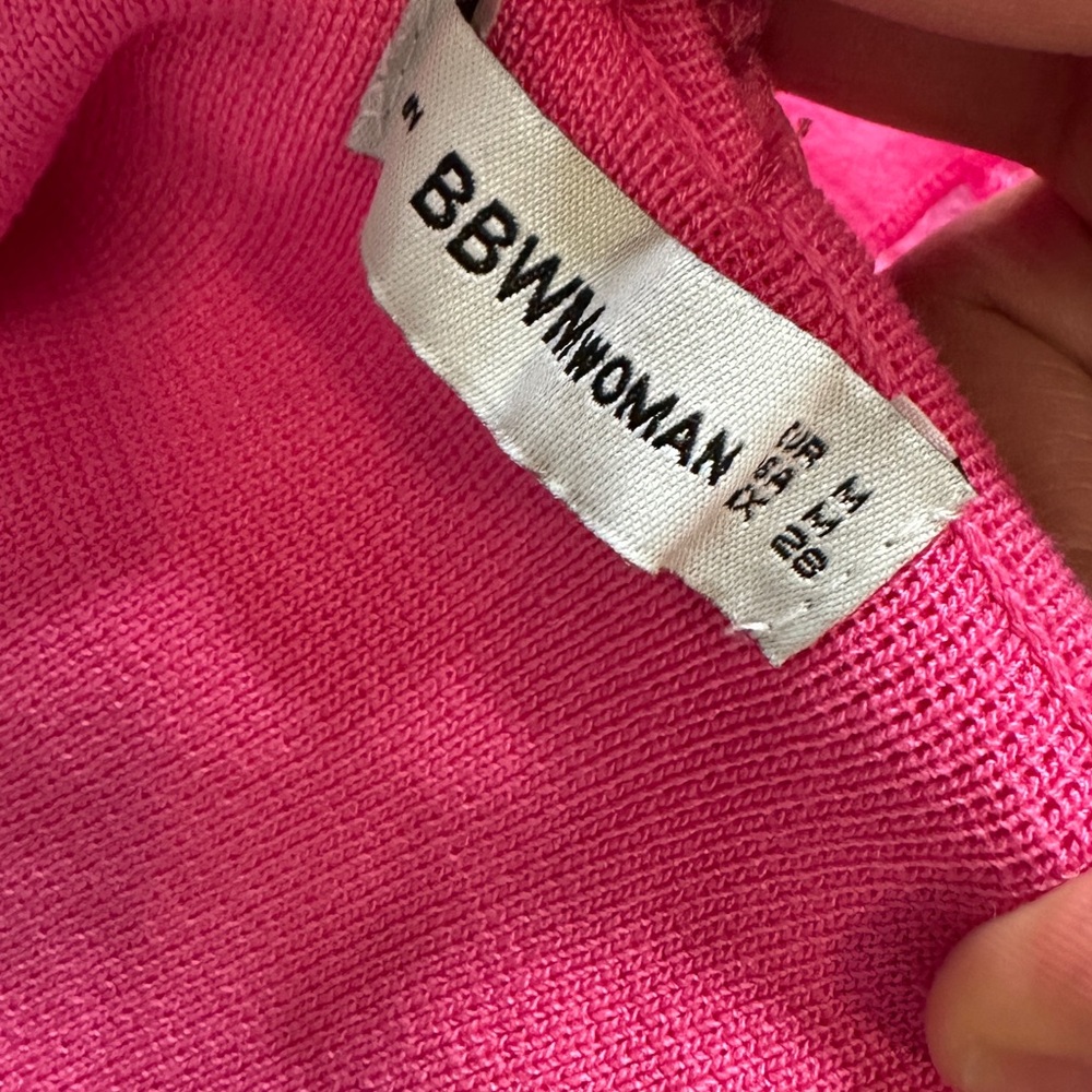 Pink Ruffled Sleeve Women's Top - Picture 5 of 5